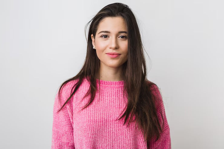 <em>Emine Y.</em>